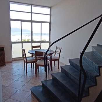 Apartamento em São Vicente, bairro Itararé