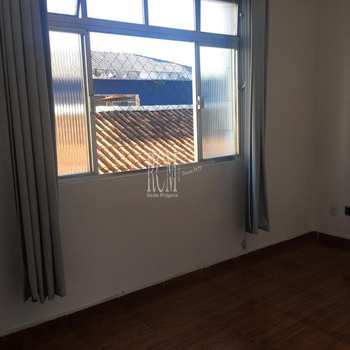 Apartamento em São Vicente, bairro Centro