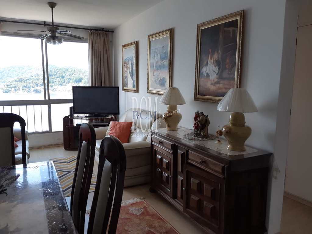 Apartamento em São Vicente, no bairro Centro