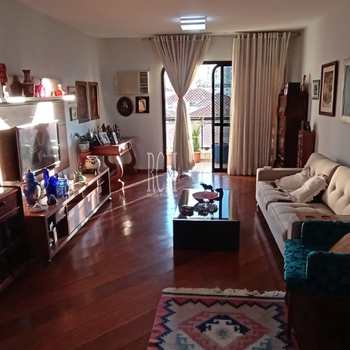 Apartamento em Santos, bairro Boqueirão