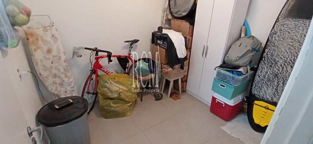 Apartamento em São Vicente, no bairro Itararé