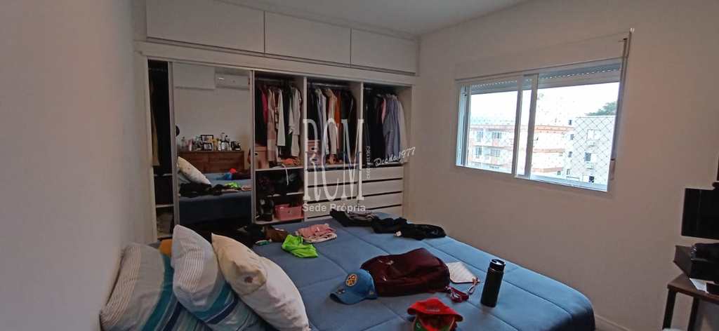Apartamento em São Vicente, no bairro Itararé