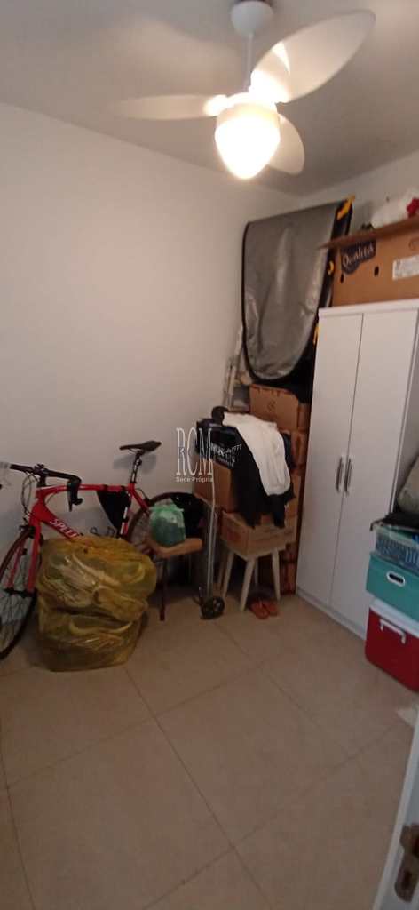 Apartamento em São Vicente, no bairro Itararé