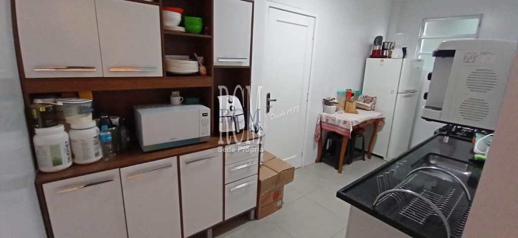 Apartamento em São Vicente, no bairro Itararé