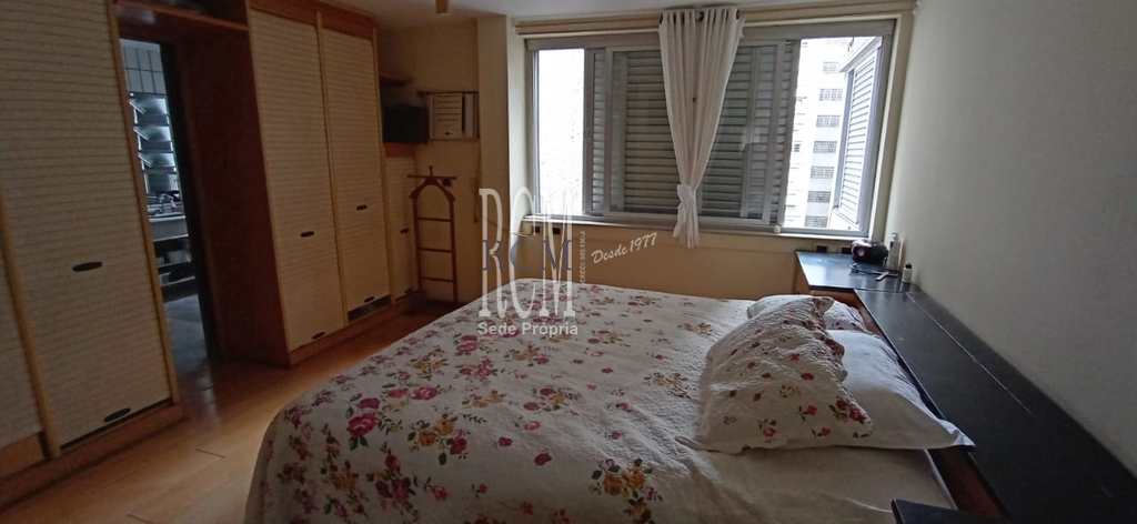 Apartamento em Santos, no bairro Boqueirão
