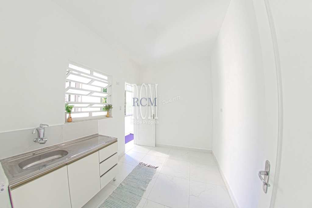Apartamento em São Vicente, no bairro Morro dos Barbosas