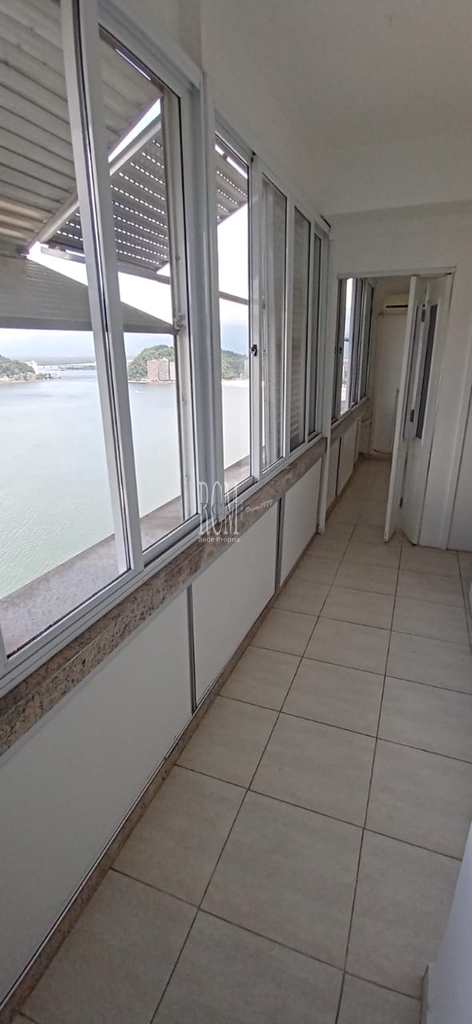 Apartamento em São Vicente, no bairro Itararé
