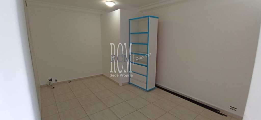 Apartamento em São Vicente, no bairro Itararé