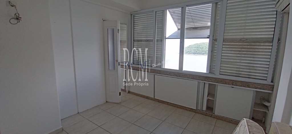 Apartamento em São Vicente, no bairro Itararé