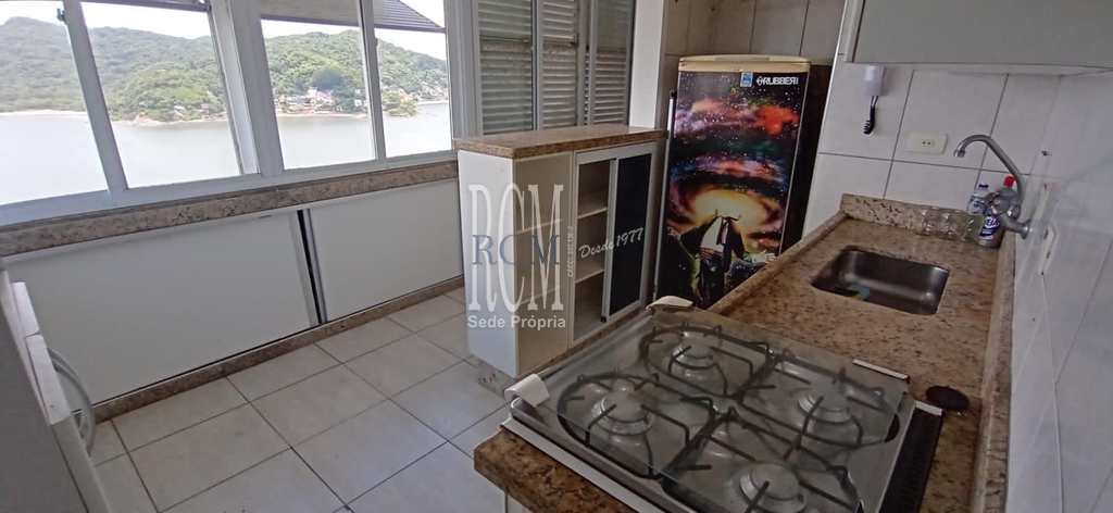 Apartamento em São Vicente, no bairro Itararé