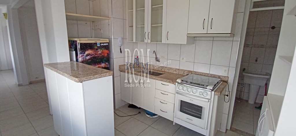 Apartamento em São Vicente, no bairro Itararé