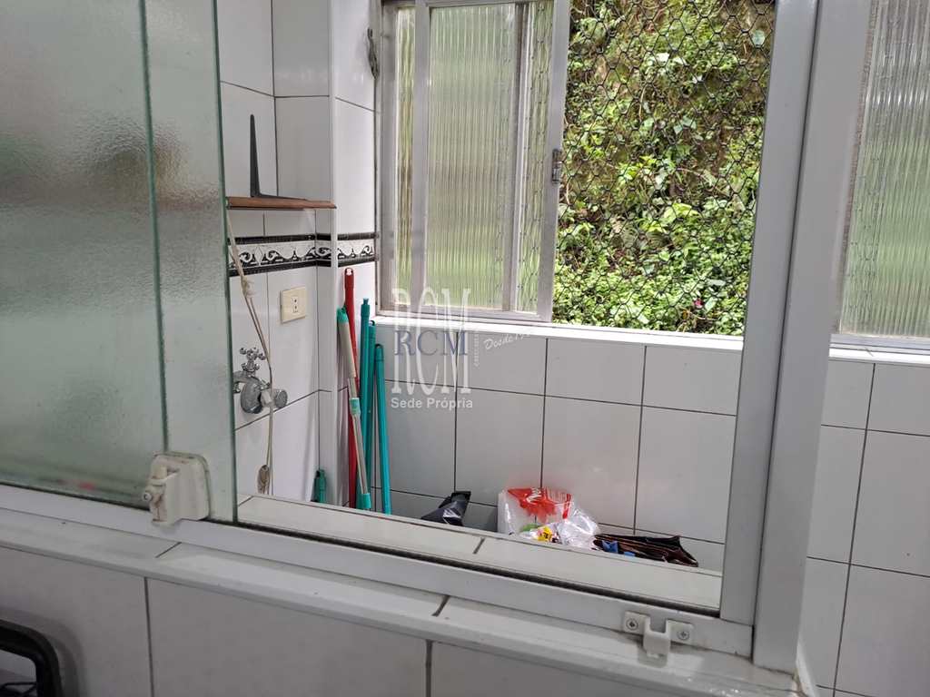 Apartamento em São Vicente, no bairro Morro dos Barbosas