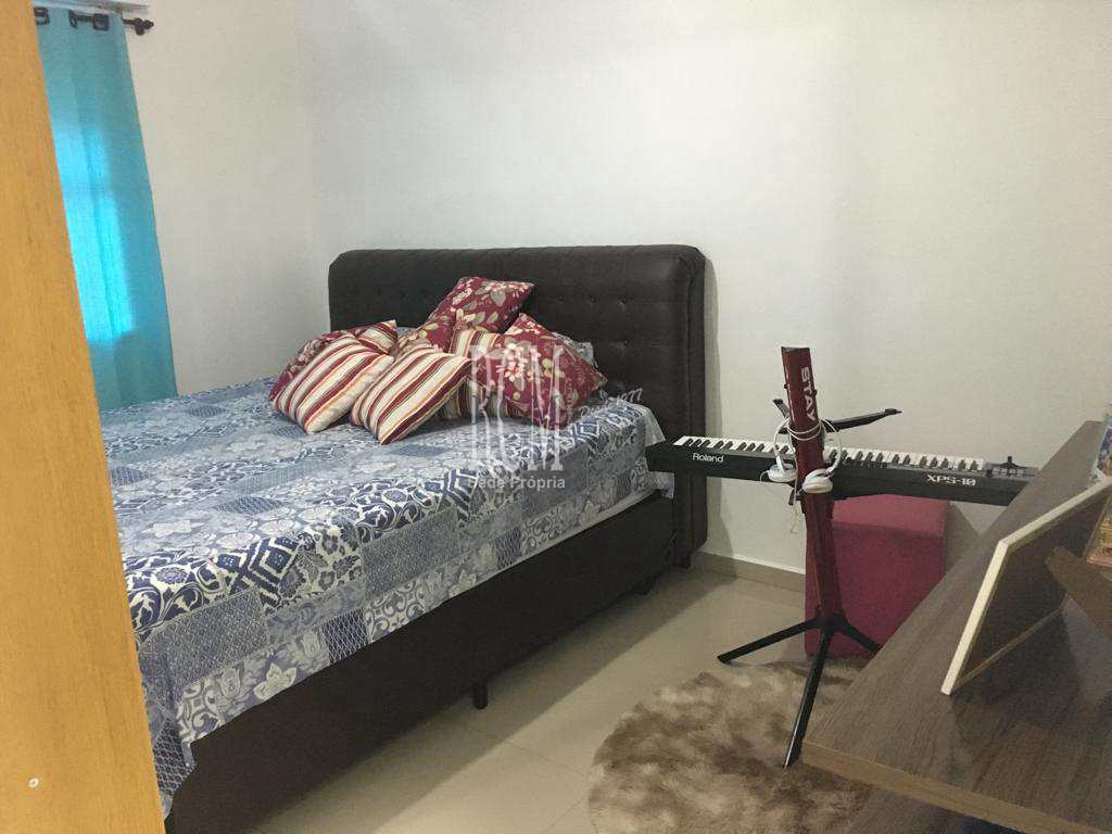 Apartamento em São Vicente, no bairro Vila Valença