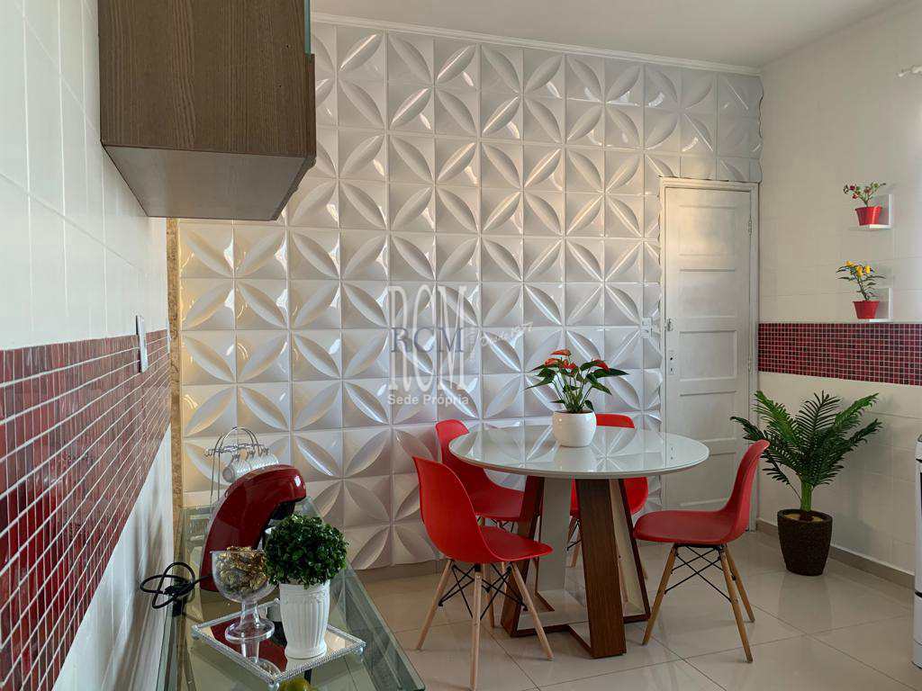 Apartamento em São Vicente, no bairro Vila Valença