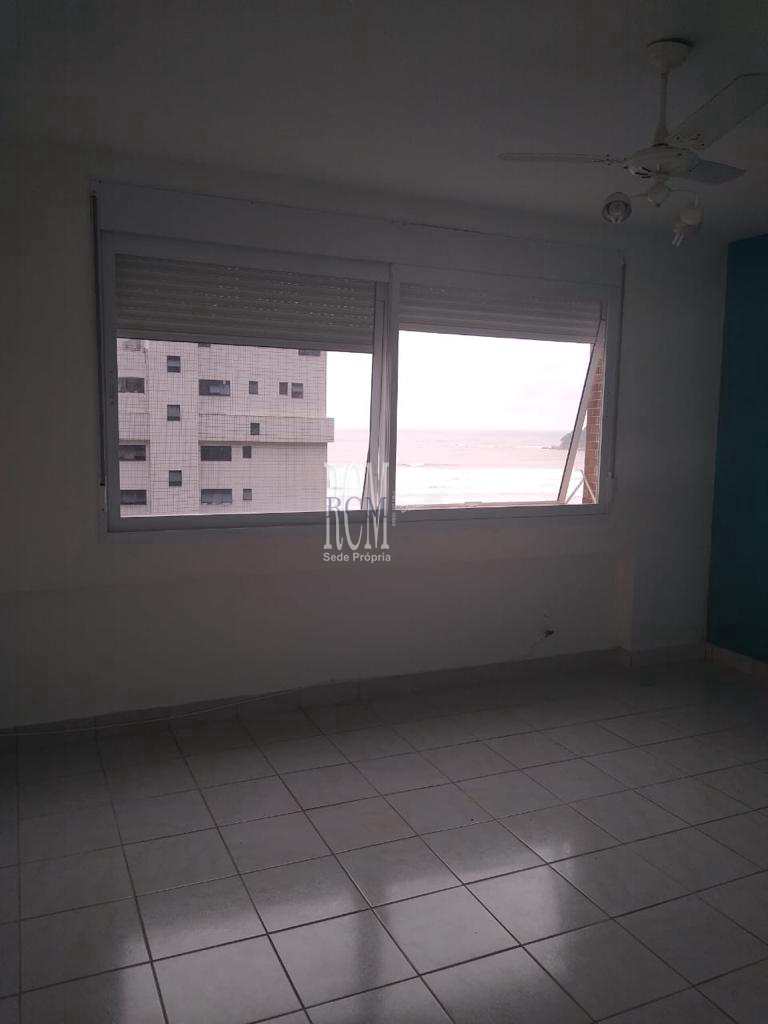 Apartamento em São Vicente, no bairro Itararé