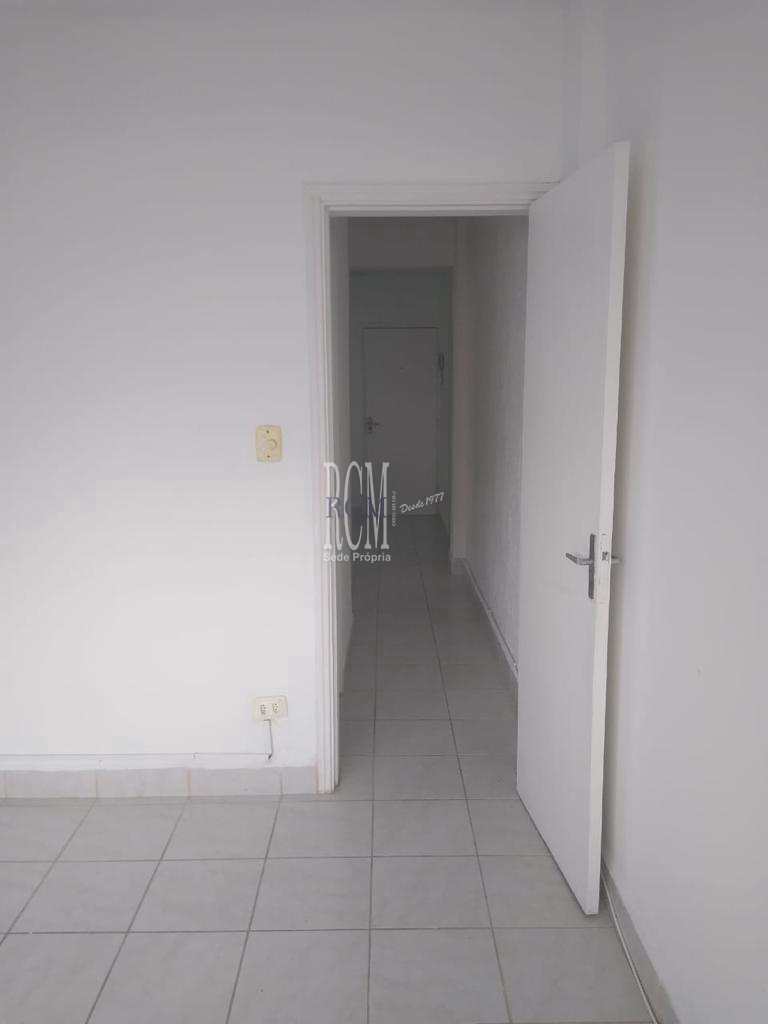 Apartamento em São Vicente, no bairro Itararé