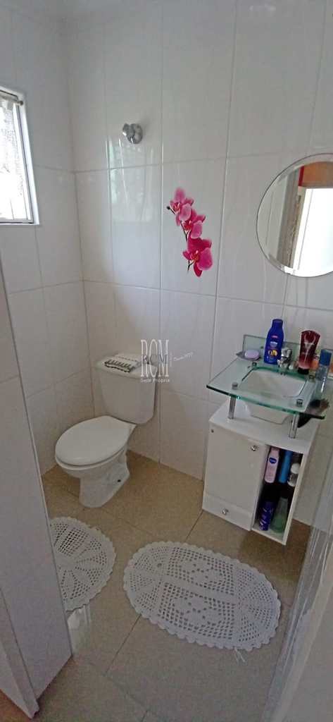 Sobrado em São Vicente, no bairro Jardim Independência