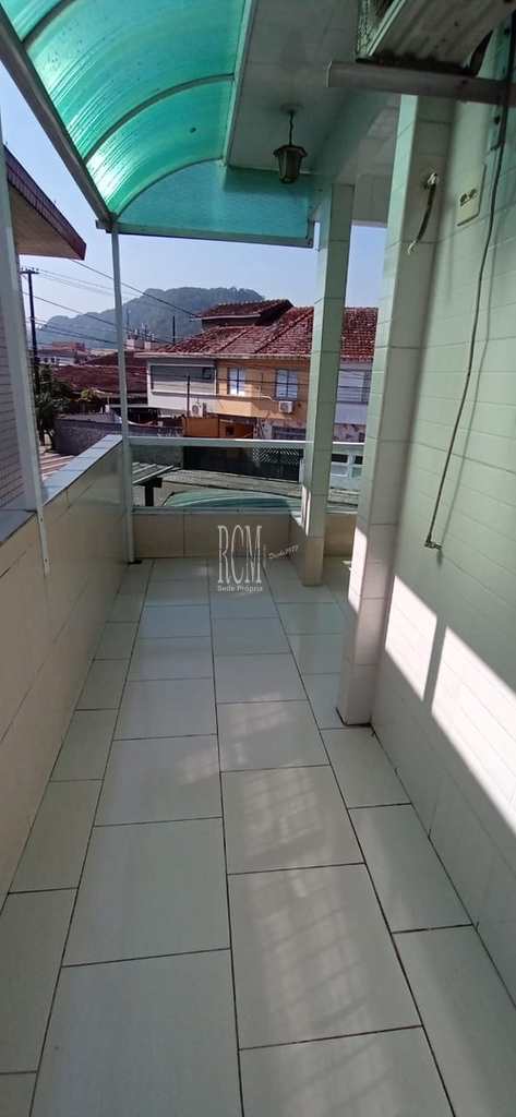 Sobrado em São Vicente, no bairro Jardim Independência