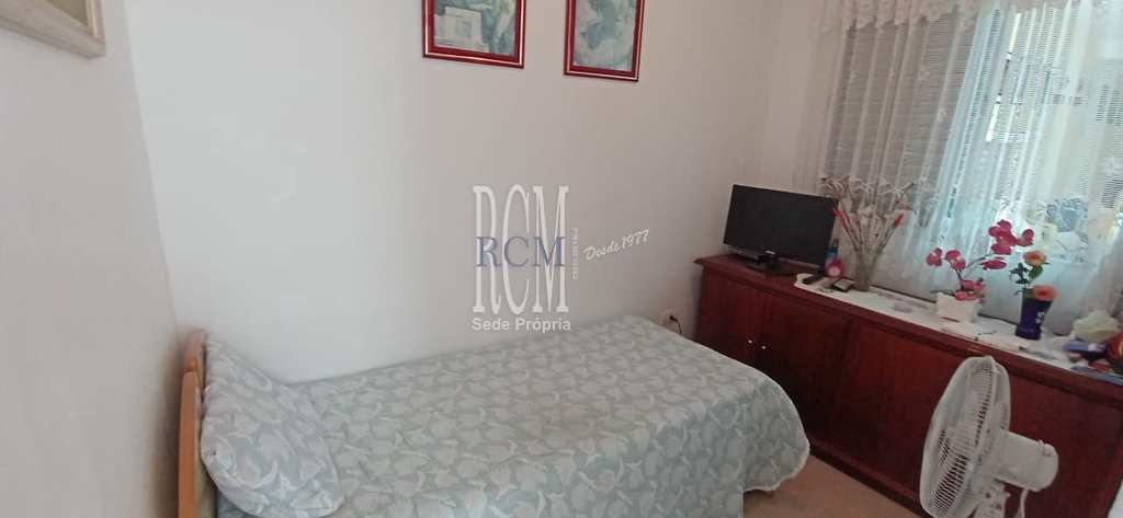 Sobrado em São Vicente, no bairro Jardim Independência