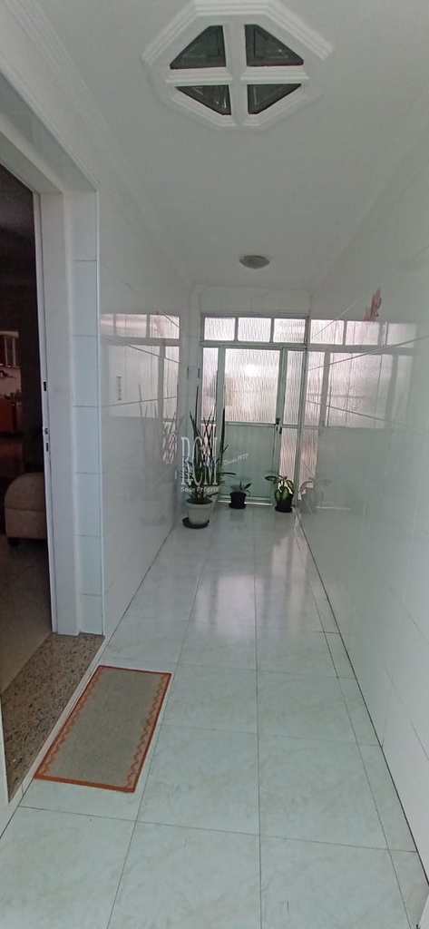 Sobrado em São Vicente, no bairro Jardim Independência