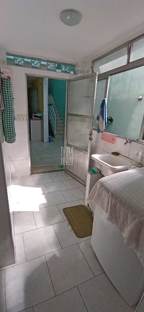 Sobrado em São Vicente, no bairro Jardim Independência