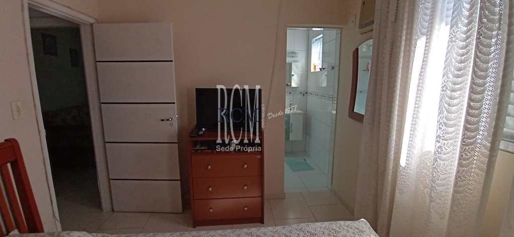 Sobrado em São Vicente, no bairro Jardim Independência