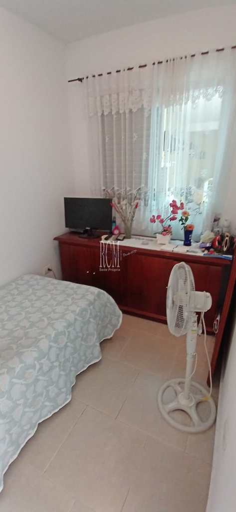 Sobrado em São Vicente, no bairro Jardim Independência