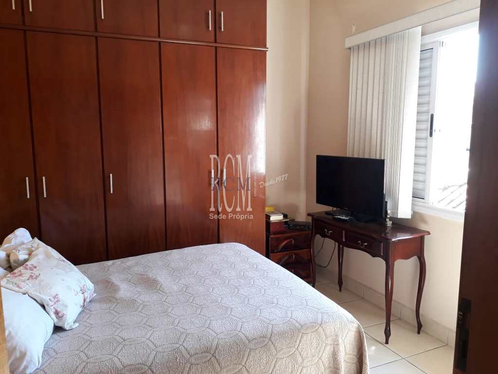 Casa de Condomínio em São Vicente, no bairro Vila Voturua