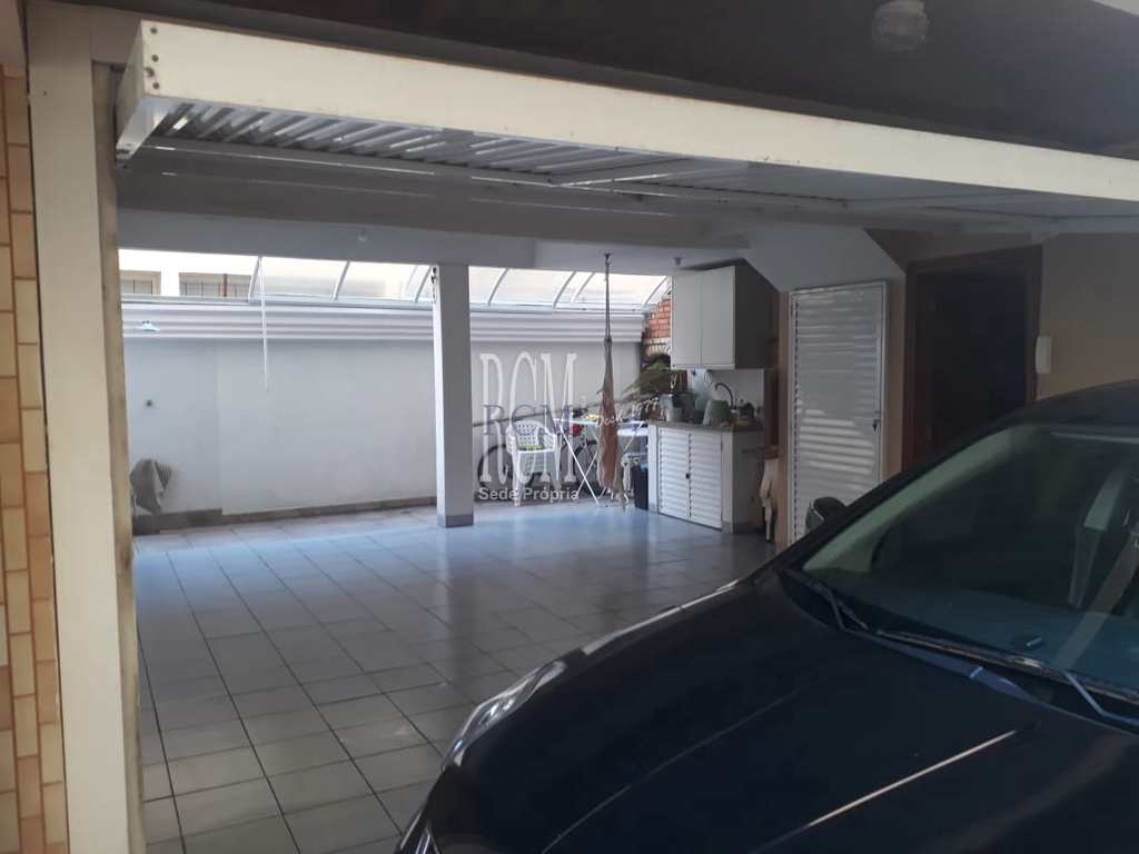 Casa de Condomínio em São Vicente, no bairro Vila Voturua