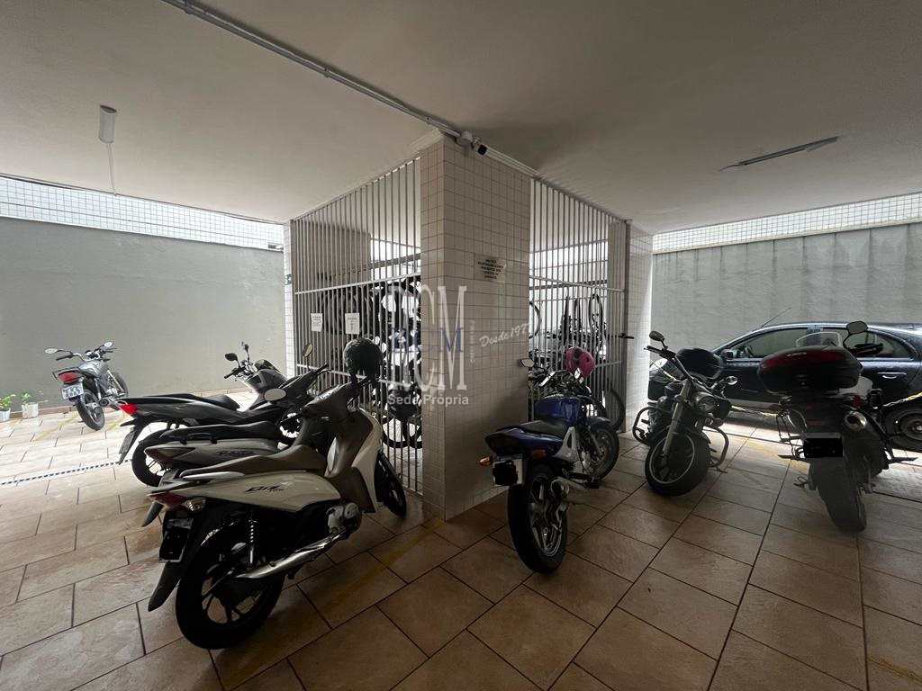 Apartamento em São Vicente, no bairro Centro