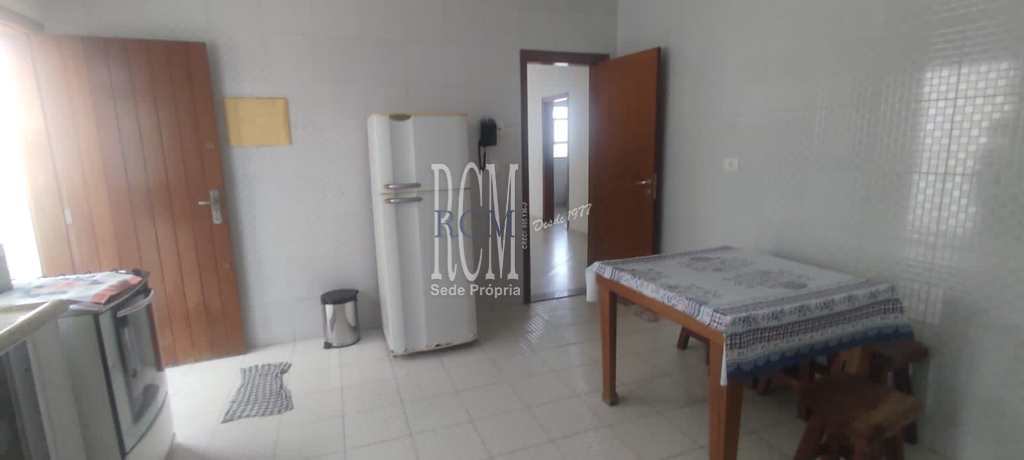 Prédio Comercial em São Vicente, no bairro Itararé