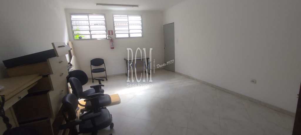 Prédio Comercial em São Vicente, no bairro Itararé