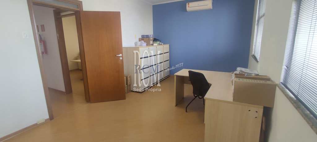 Prédio Comercial em São Vicente, no bairro Itararé