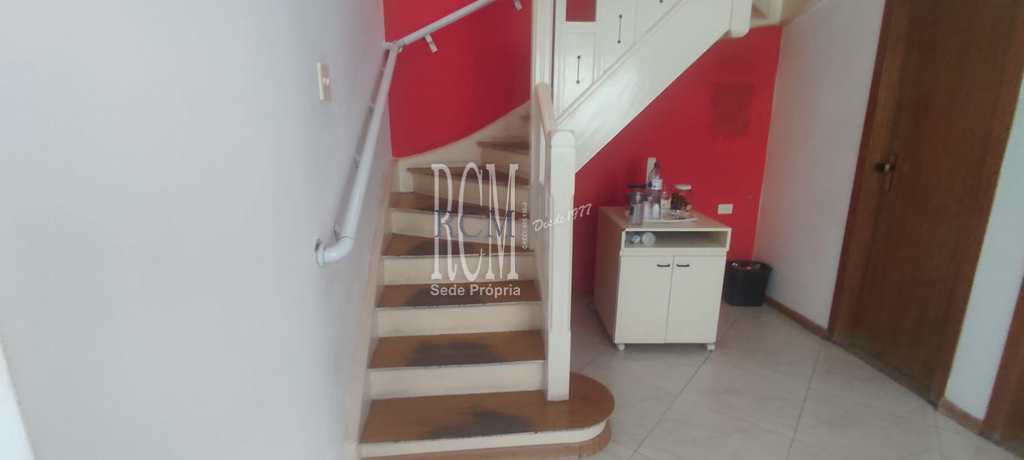 Prédio Comercial em São Vicente, no bairro Itararé