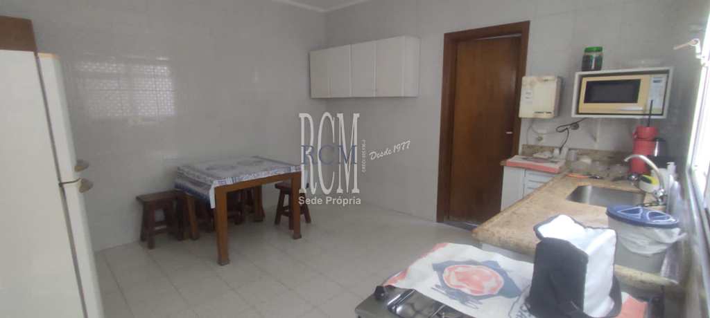 Prédio Comercial em São Vicente, no bairro Itararé