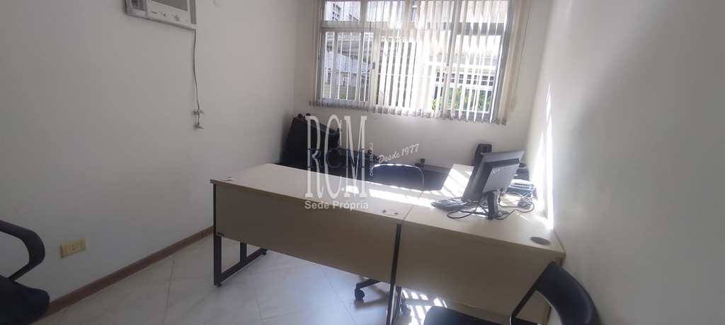 Prédio Comercial em São Vicente, no bairro Itararé