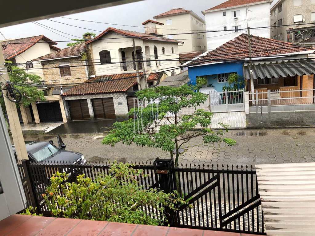 Casa de Condomínio em São Vicente, no bairro Vila Valença