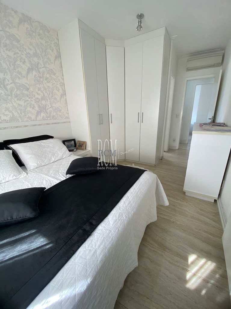 Apartamento em Santos, no bairro Pompéia
