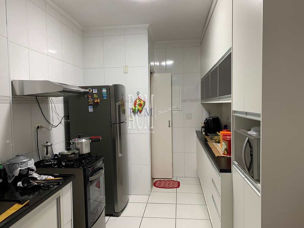 Apartamento em São Vicente, no bairro Itararé
