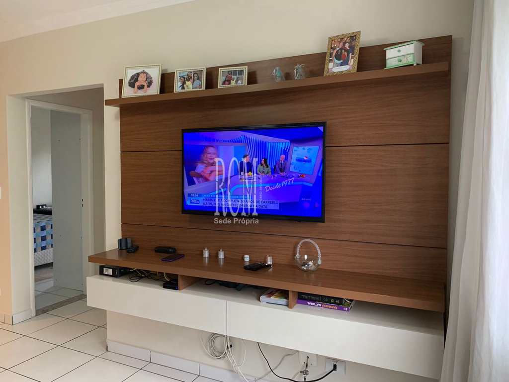 Apartamento em São Vicente, no bairro Itararé