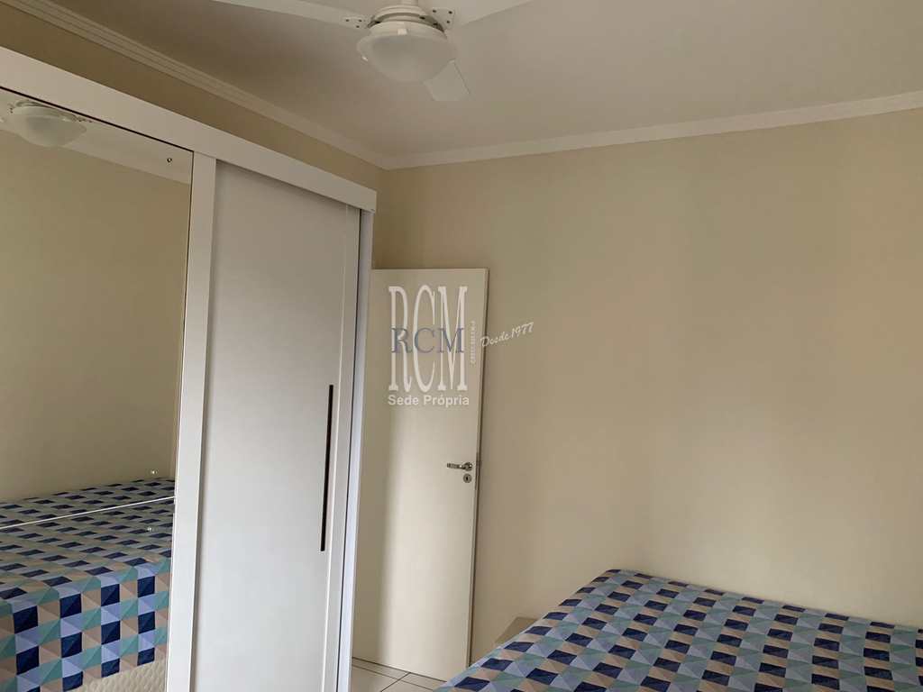 Apartamento em São Vicente, no bairro Itararé