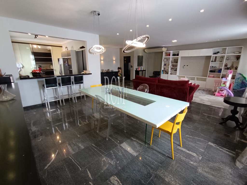 Apartamento em São Vicente, no bairro Centro