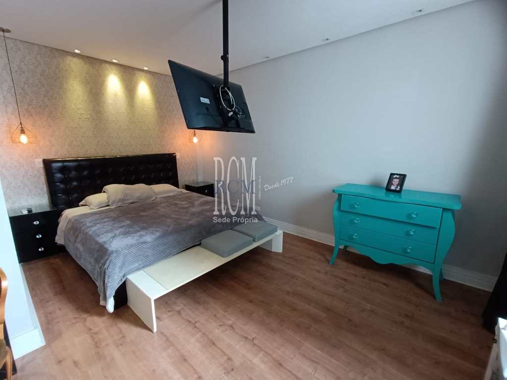 Apartamento em São Vicente, no bairro Centro