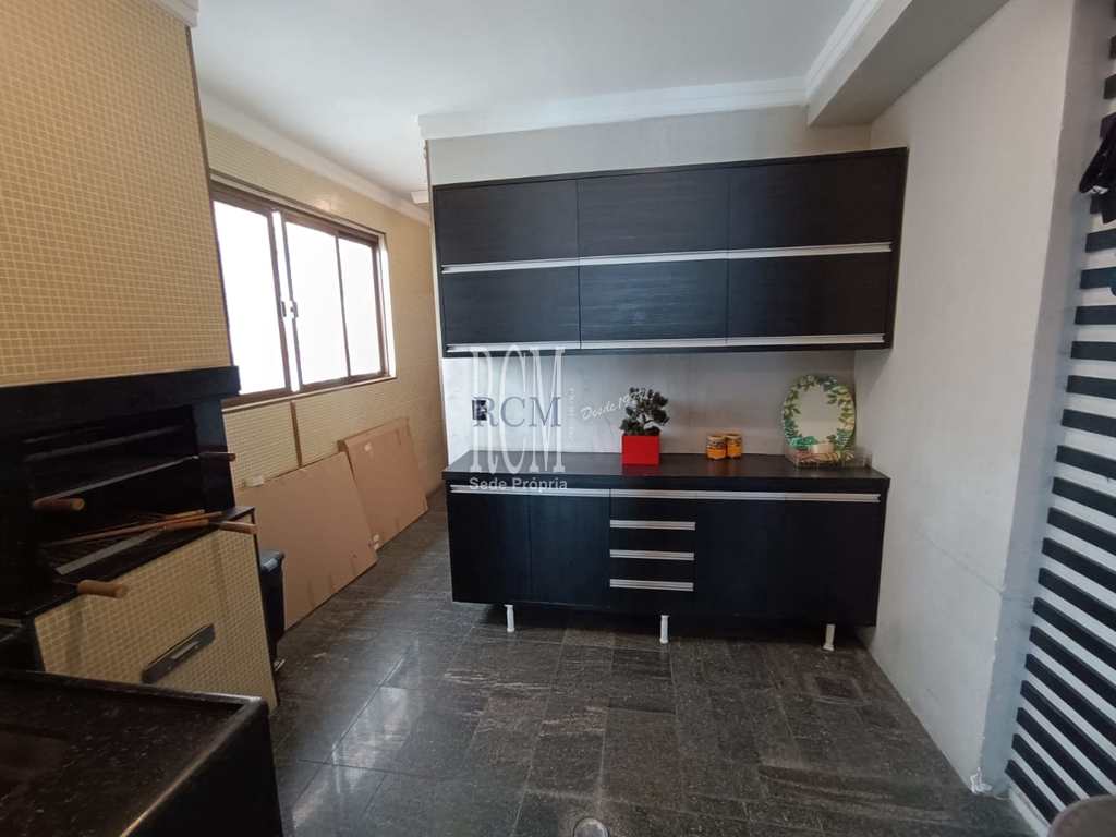 Apartamento em São Vicente, no bairro Centro