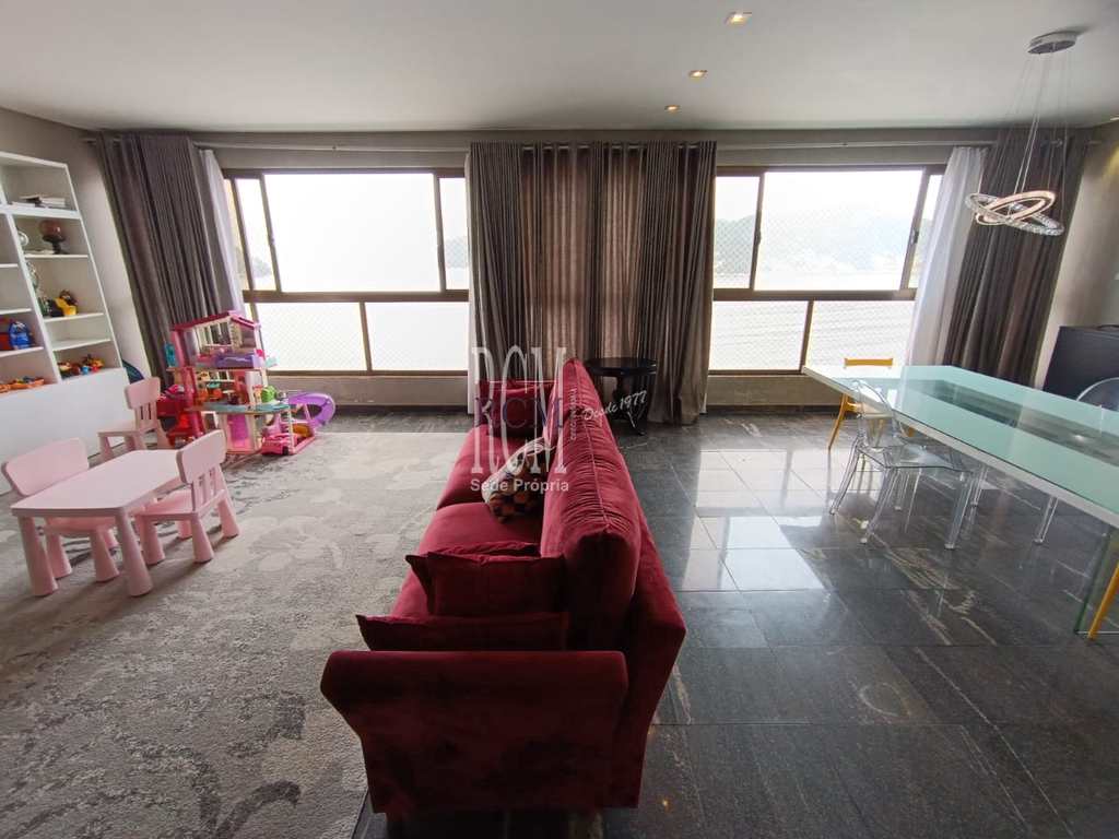 Apartamento em São Vicente, no bairro Centro