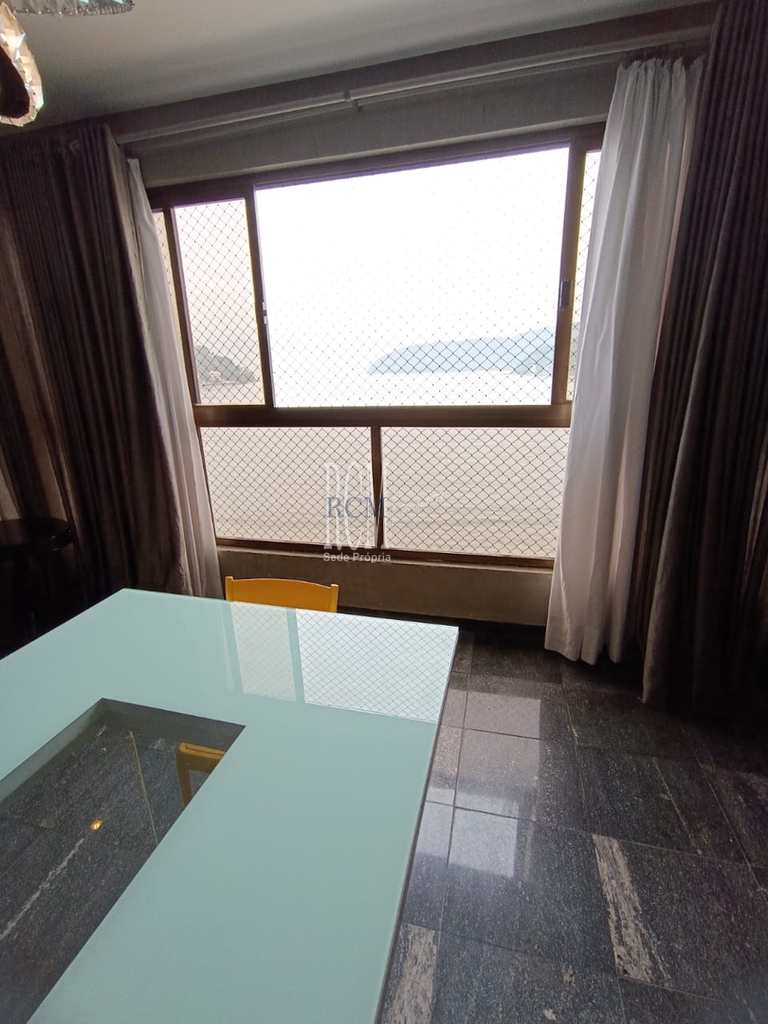 Apartamento em São Vicente, no bairro Centro