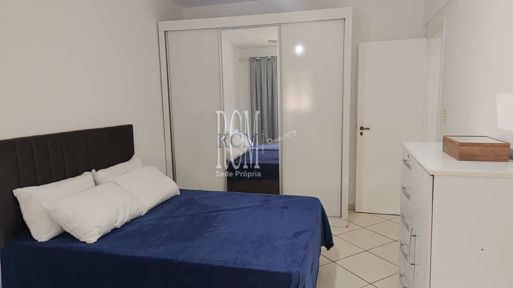 Apartamento em São Vicente, no bairro Centro