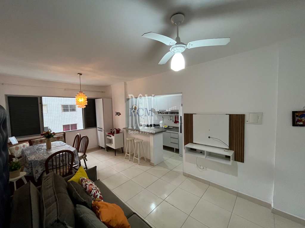 Kitnet em Praia Grande, no bairro Tupi