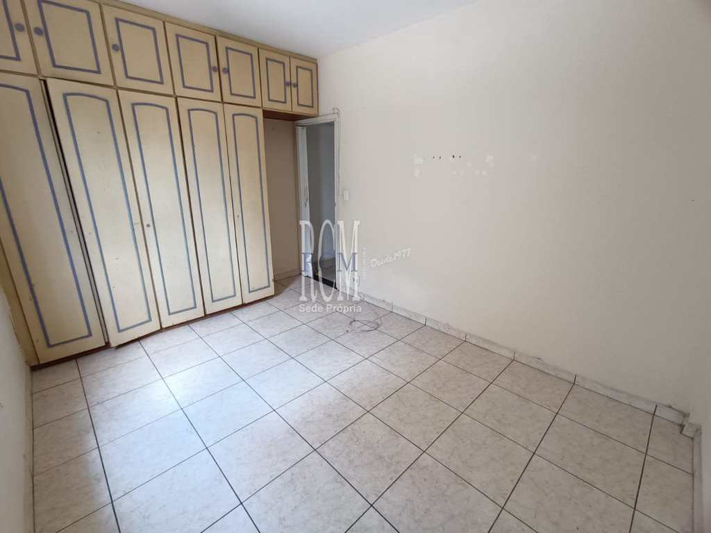 Apartamento em São Vicente, no bairro Vila Valença
