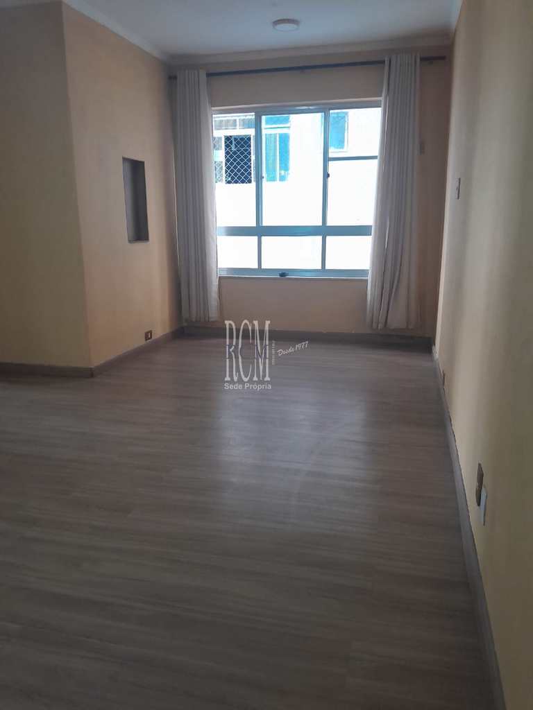 Apartamento em São Vicente, no bairro Itararé